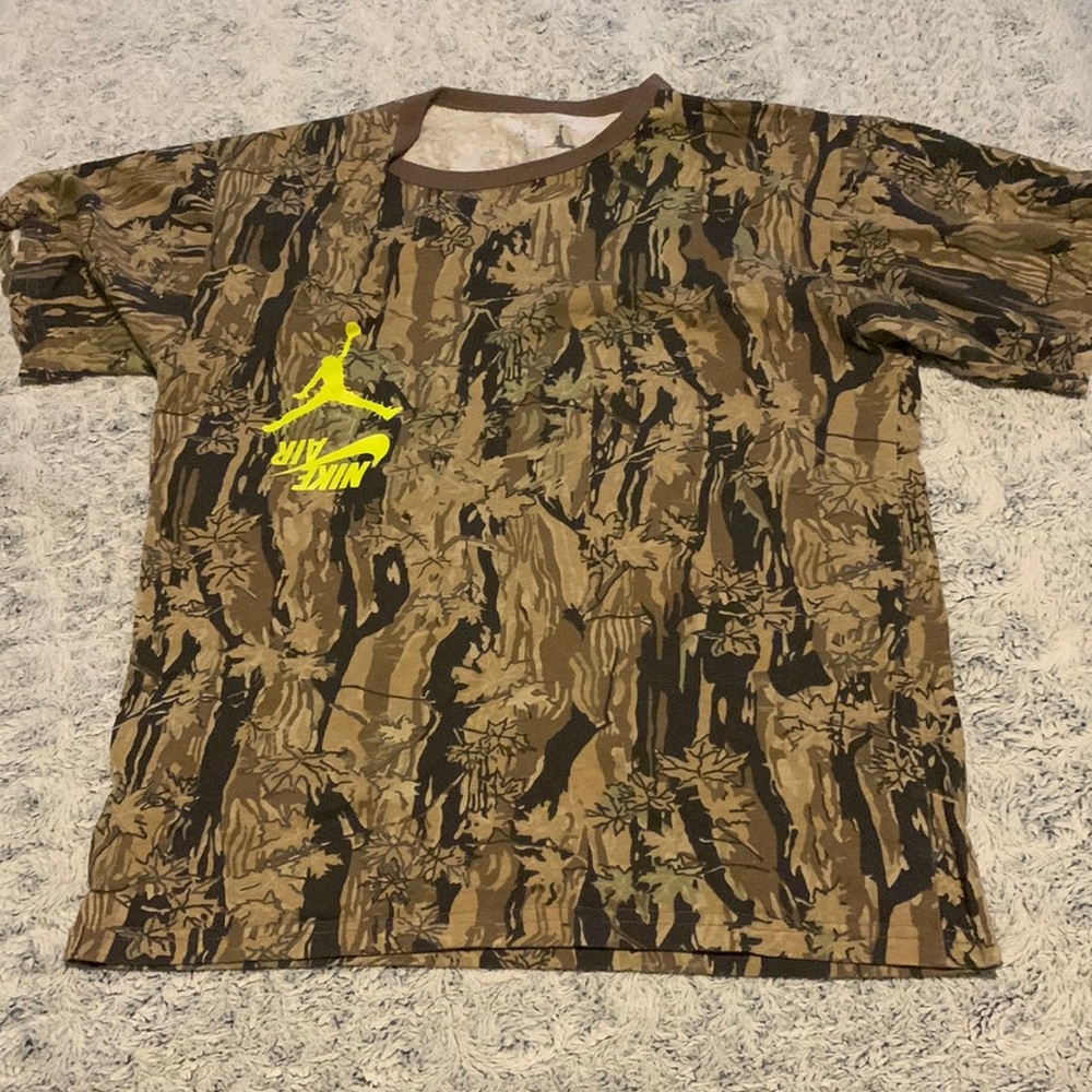 Cactus Jack by Travis Scott x Air Jordan Highest T-Shirt 'Camo'